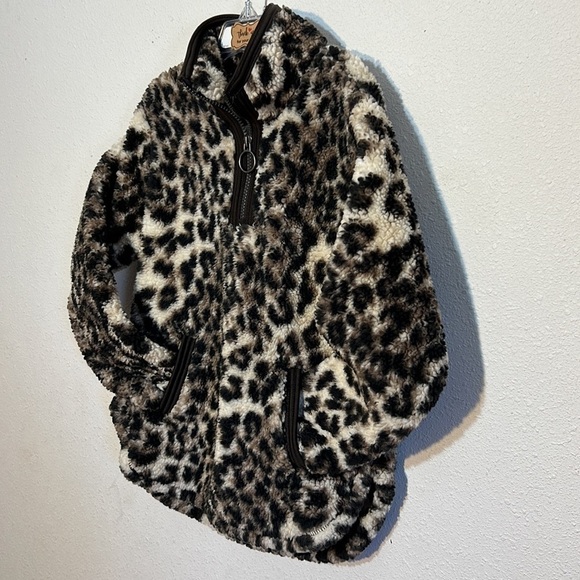 Cuddly Sherpa Girls Leopard Print Hoodie Size 7/8 - Picture 5 of 11